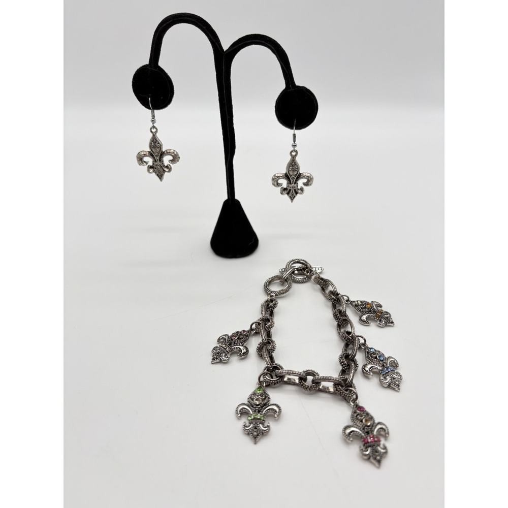 Flour-de-Lis Charm Bracelet Silver Tone Rhinestone Accents With Matching Earring